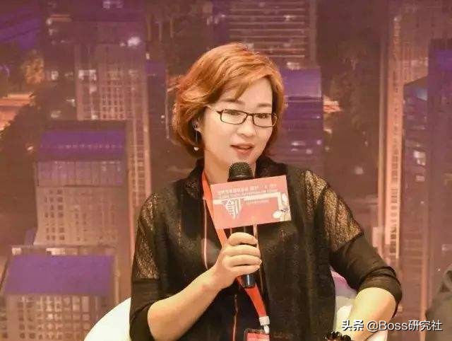 颜值最高的10位女富豪，人均身价286.2亿，看看啥叫真正的名媛
