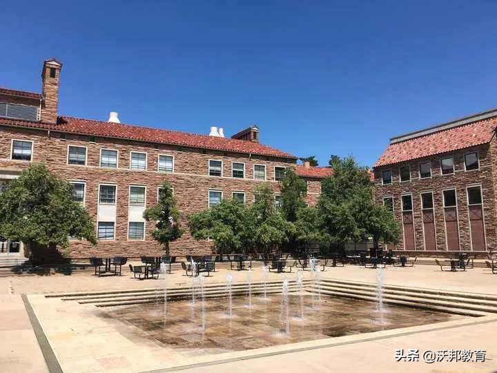 十所录取率超80%的美国大学，几乎申请就给offer