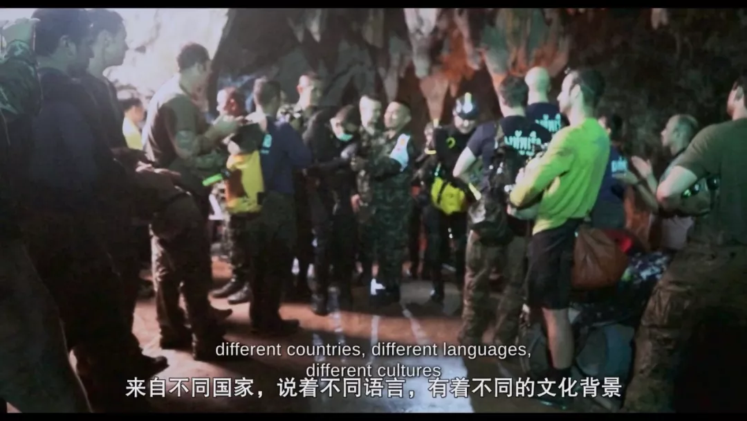 「比恐怖片还恐怖」，泰国洞穴救援内幕曝光，孩子被打麻醉剂
