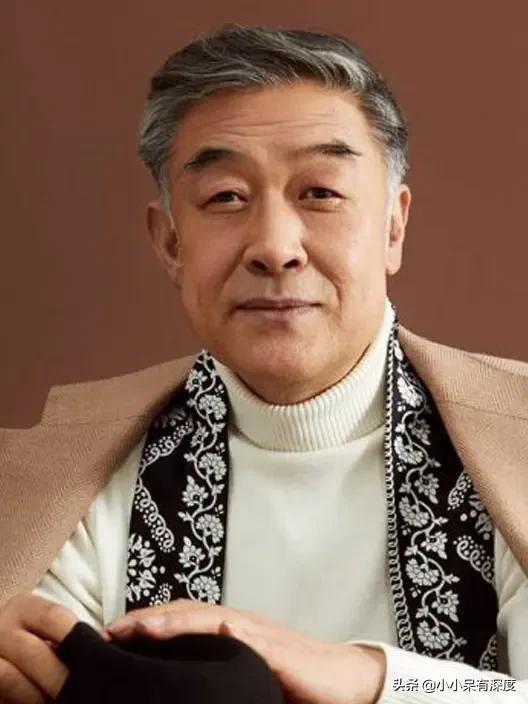 李建义近照，他靠演太监出名，戏中的他老奸巨猾，感情上没有绯闻