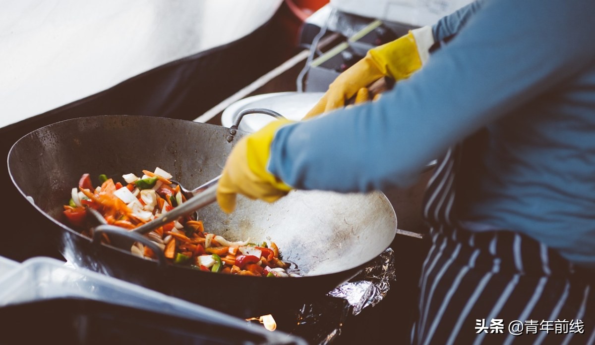 粤菜师傅蔡伟域：昔日那个饭堂工成了出品总监