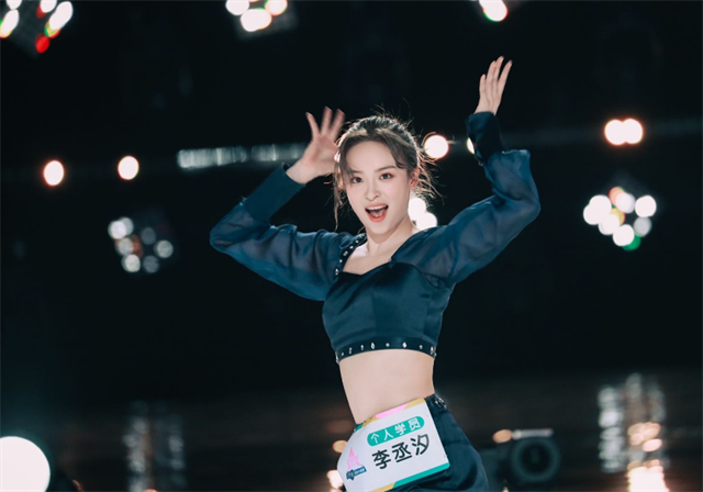 高考状元李丞汐：高考669分被北大录取，为当明星放弃高薪工作