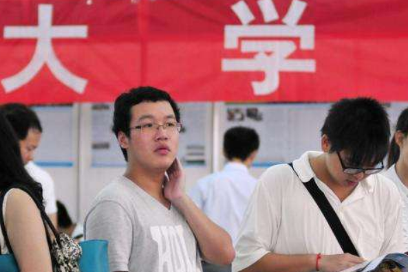 江苏4所高校被点名批评，学历文凭一文不值，光看校名很容易中计