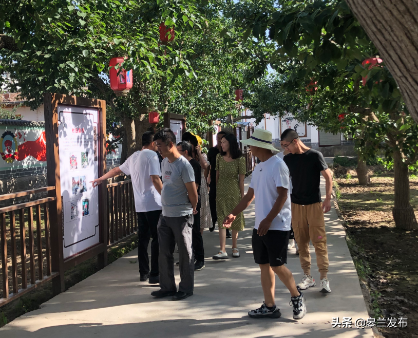 ������ʲ����չ����λ������ ҵ�����䡱�ߡ���̨���䡱���ڱȻ