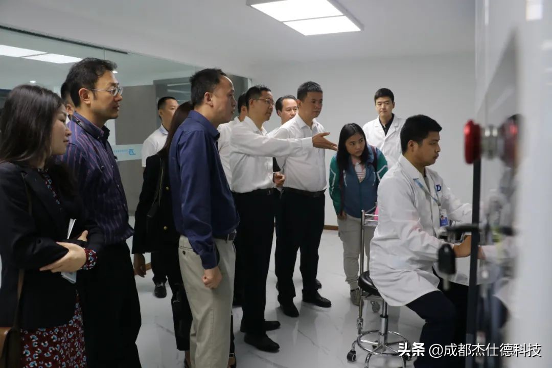 如何賦能本土健康產業創新升級？四川發展·四川天府健康集團赴杰仕德考察交流！
