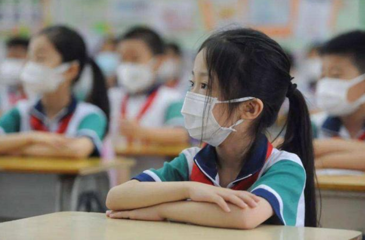 多地中小学暑假时间公布，学生笑了，家长哭了：还没开学又放假了