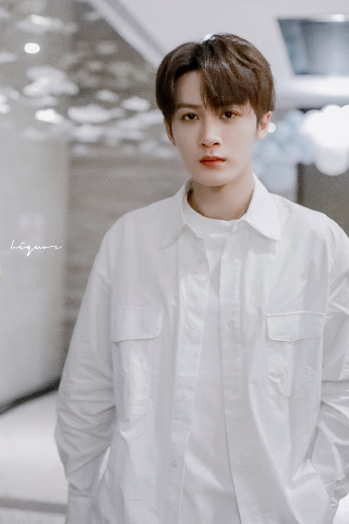 6.7图:刘亦菲 杨幂 周也 任敏 迪丽热巴 陈飞宇 韩庚 杨蓉 檀健次
任嘉伦