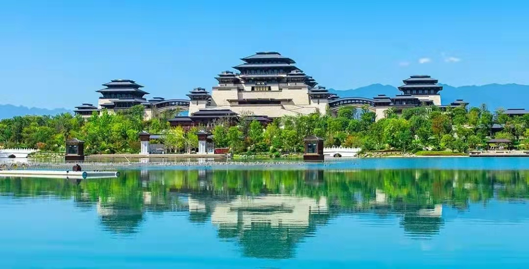不遠(yuǎn)游也精彩，這份“五一”出游指南請(qǐng)收好~