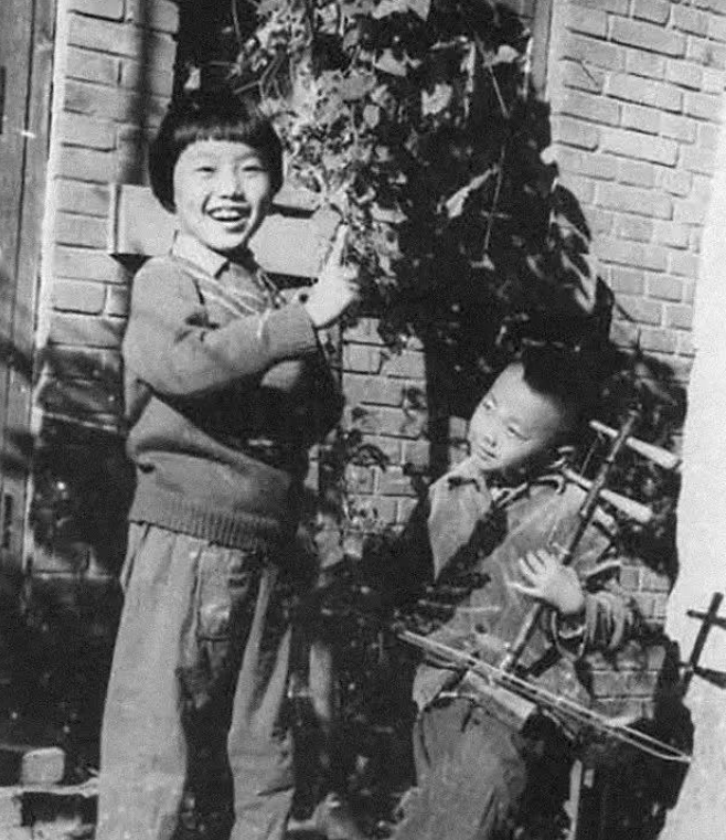 张涵予：44岁爆红后婚姻出现危机，今糟糠妻子成了他的“心病”