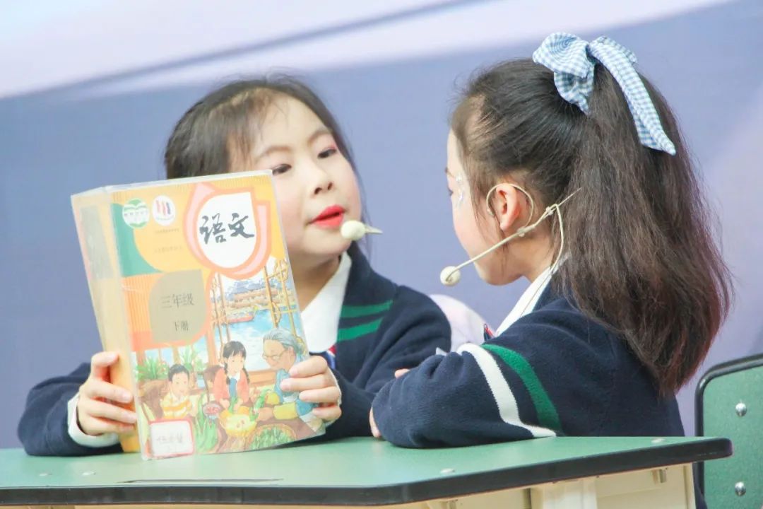 花田花绽，阅读悦心｜双流区黄甲小学举行读书节之阅读表演赛