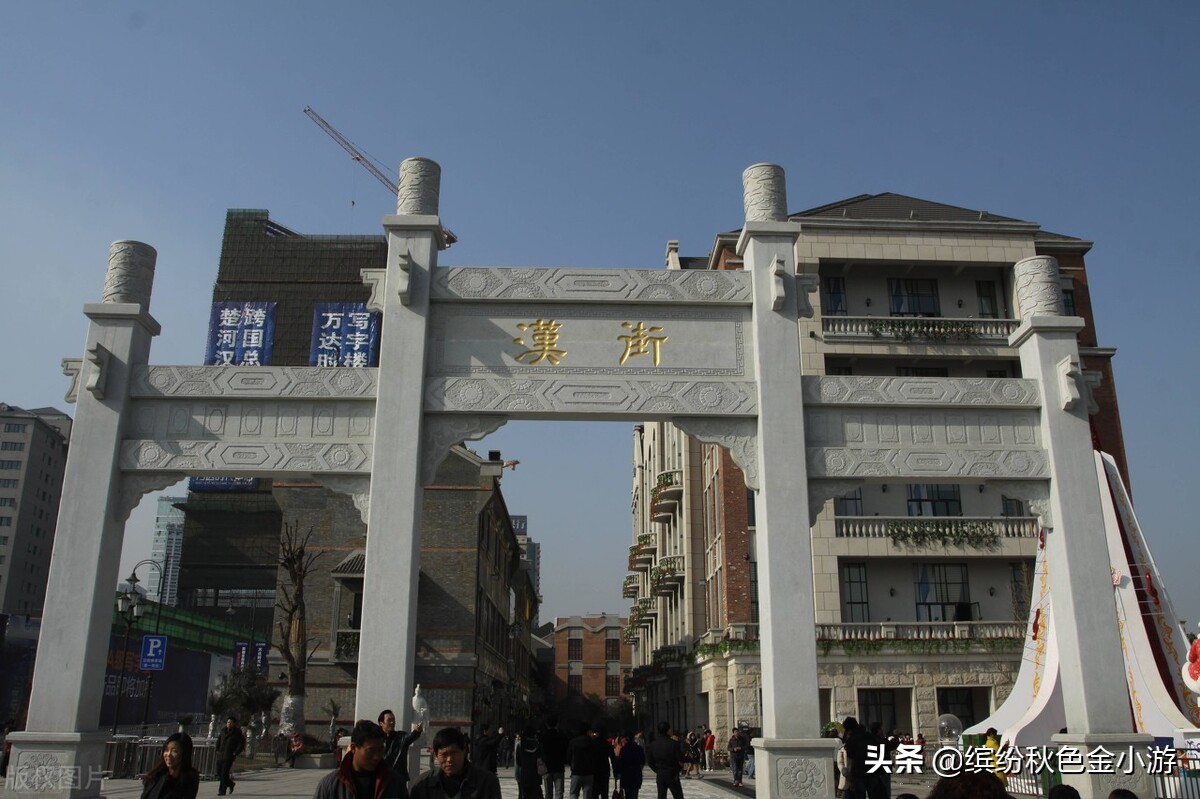 楚河汉街在哪个区什么路(楚河汉街详细地址及旅游攻略)