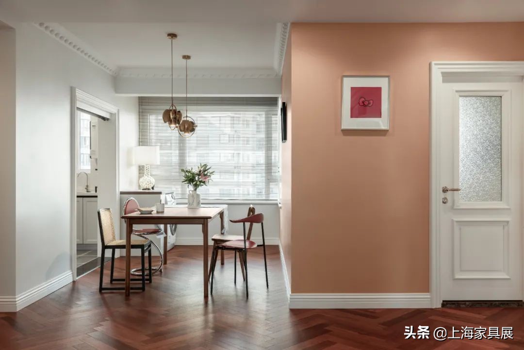 110㎡ 两室两厅，用中古风演绎时尚美家