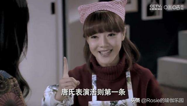 邓家佳长腿细腰性感迷人，如何抹平突出小腹，解锁同款S曲线？