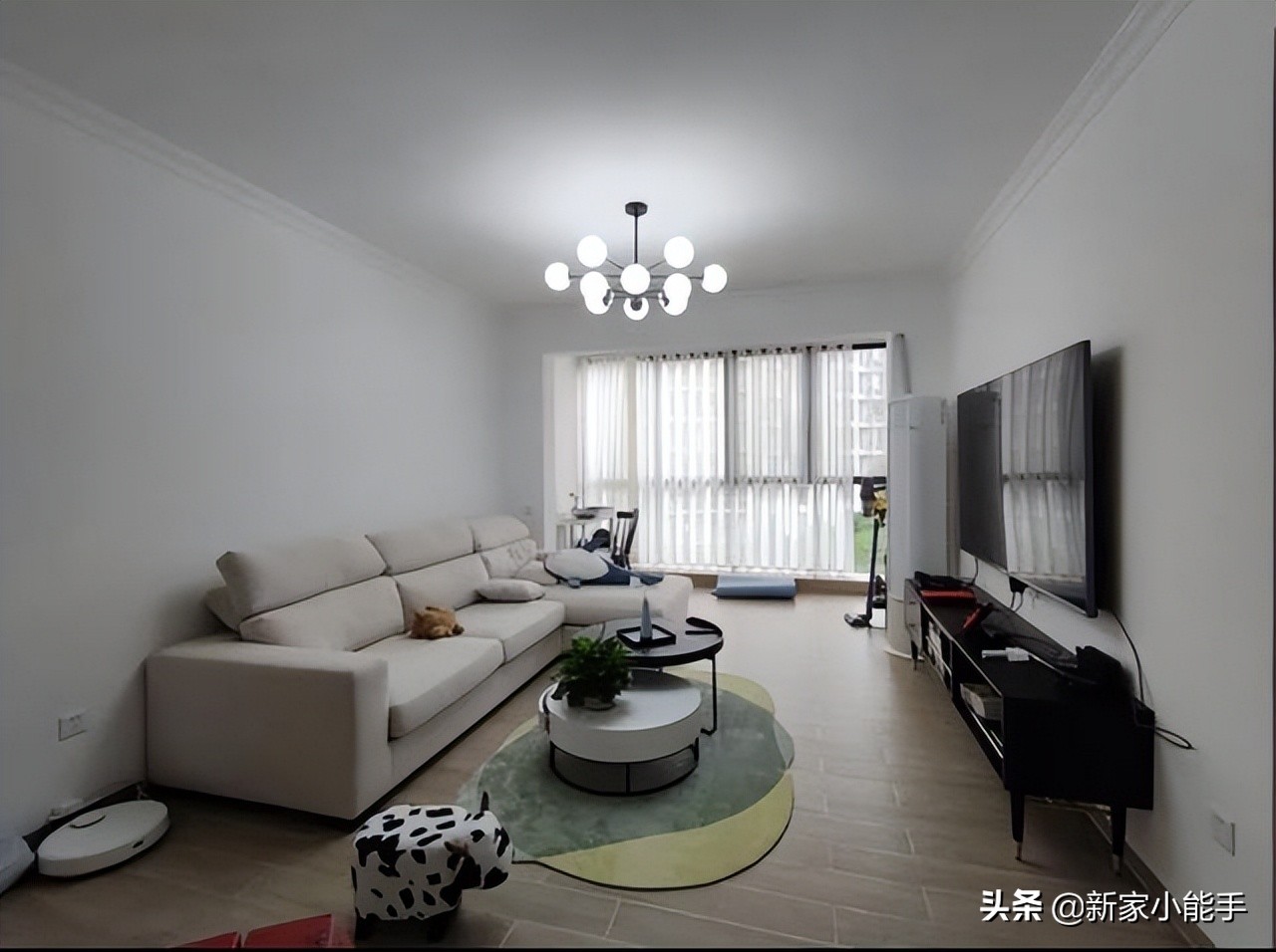 这是我见过最极简装修，效果很耐看，阳台放浴缸泡澡，谁见过？