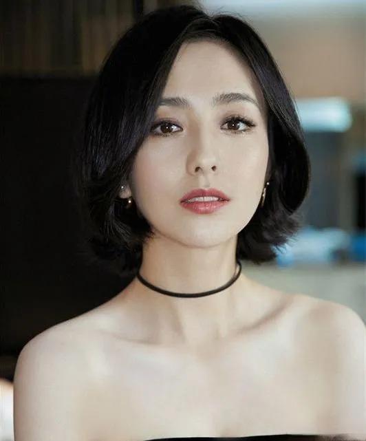 佟丽娅短发造型真漂亮