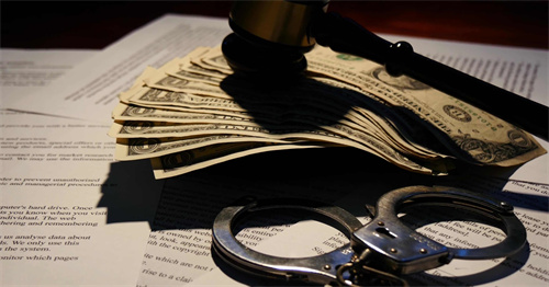 女子残杀姐姐一家四口，照片惨不忍睹，2011年广西5·2灭门案始末