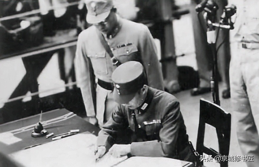 日本投降的签字仪式上，你不知道的事？