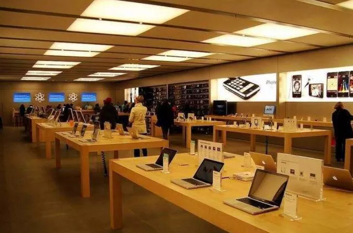 买手机在网上买还是实体店买好?过来人经验了解下,帮你避开大坑