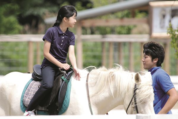 日本天皇独生女生日超穷酸？被网暴“最丑公主”，只能戴二手王冠