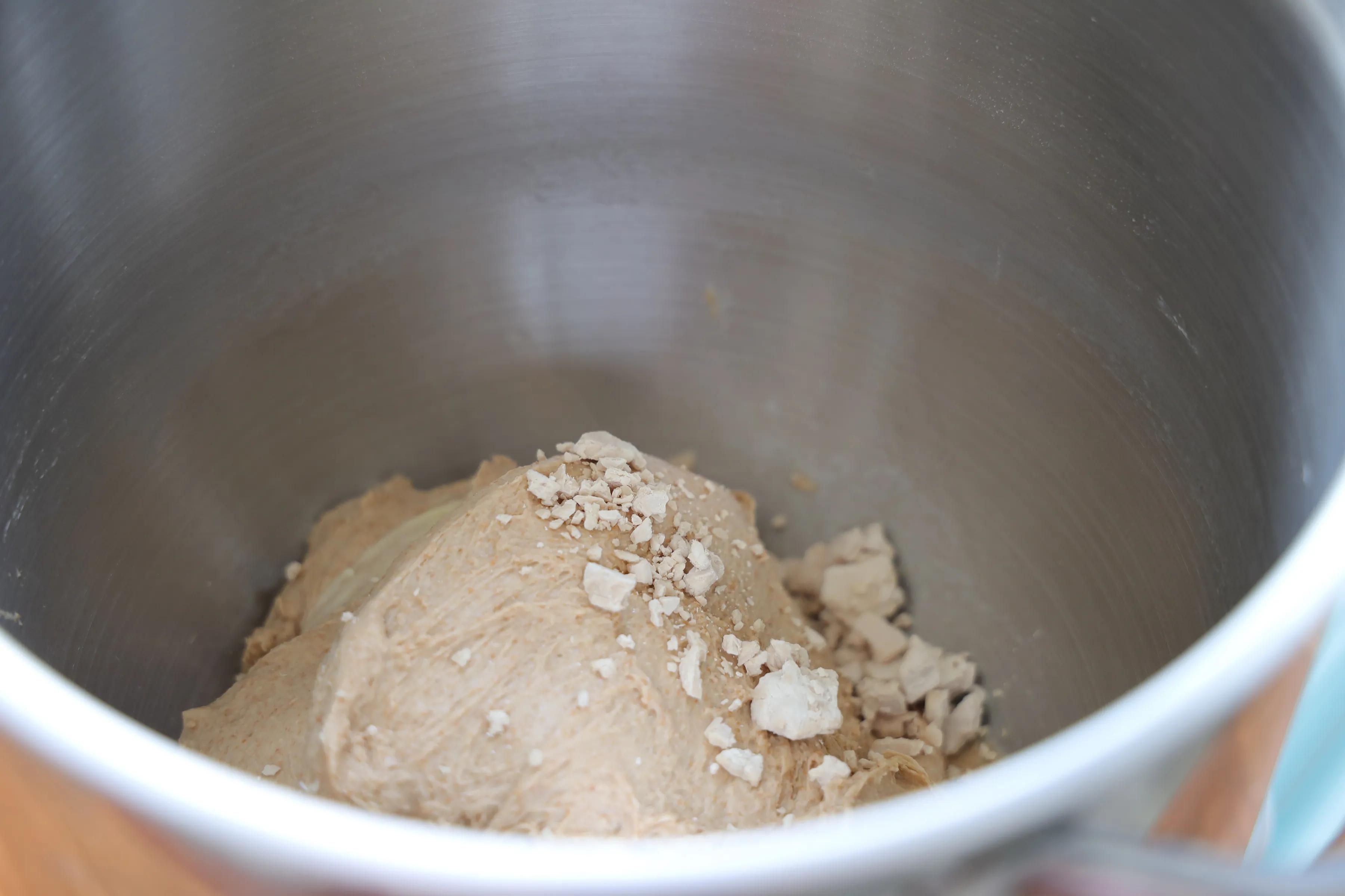 为了早晨多睡一会儿懒觉，这个营养早餐吐司要学会，真的太方便了