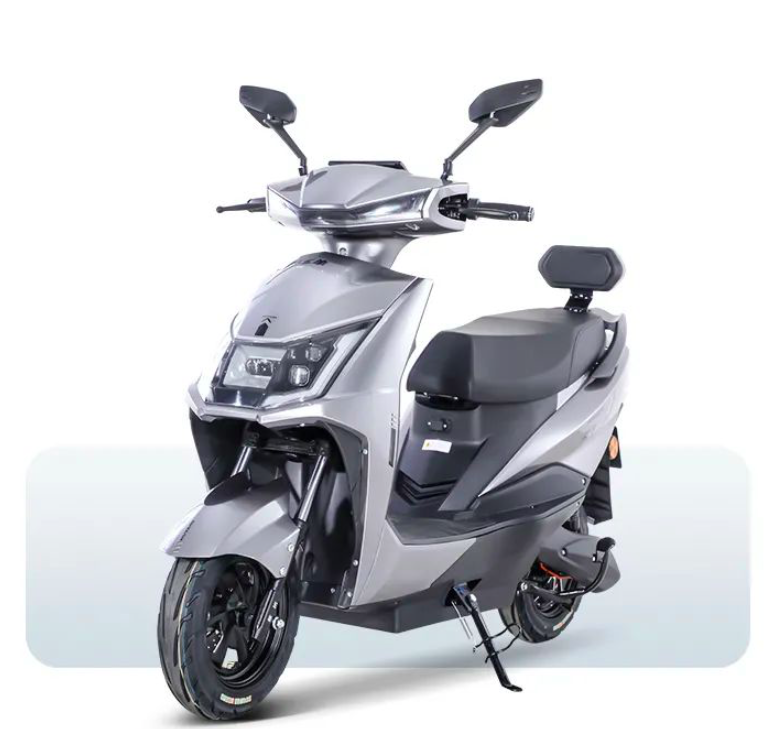 2款高速电摩来了，3999元起，最大续航150公里，适合长途通勤