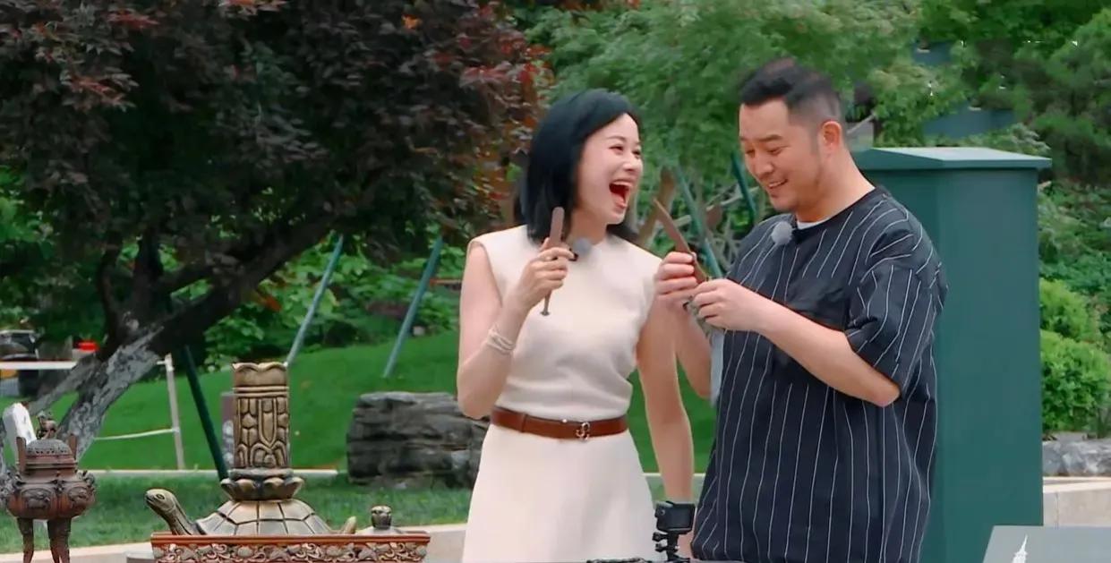 鲱鱼罐头让周深狂吐，倪虹洁却爱上了？金靖蔡徐坤再组cp看点十足