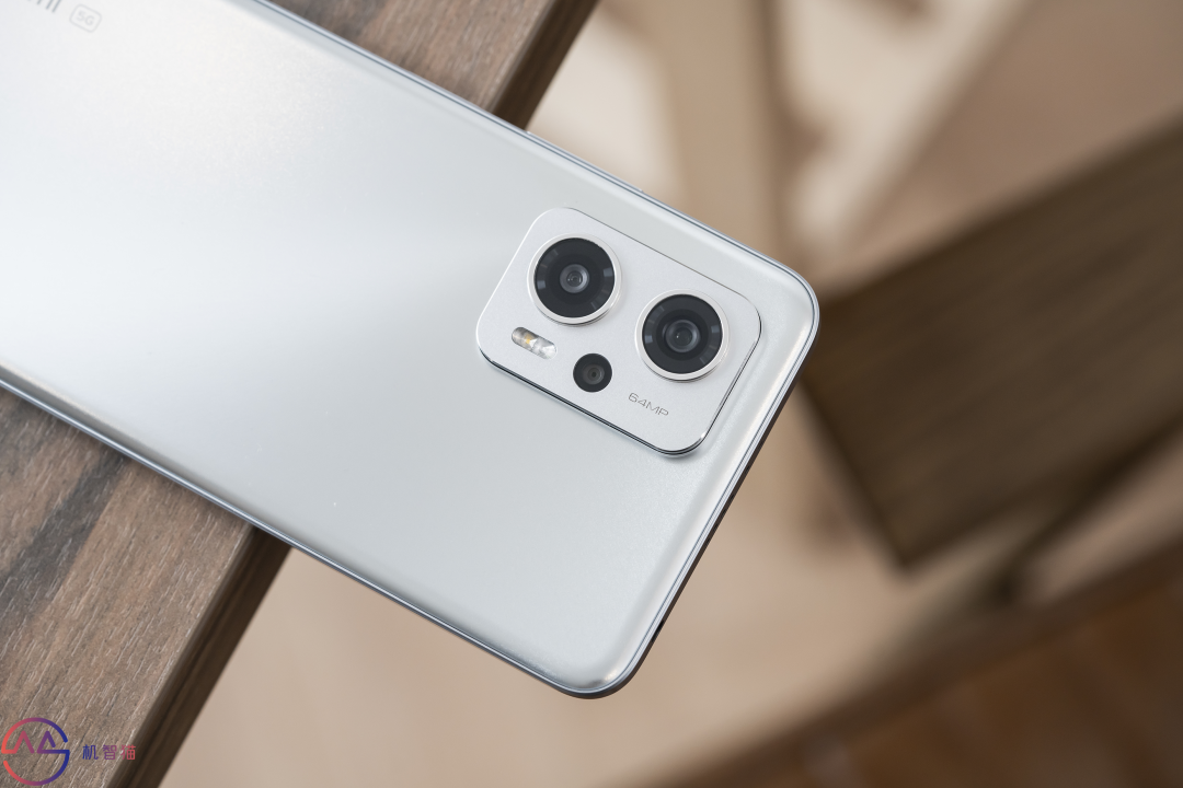 ?Redmi Note 11T Pro+测评：真的是用户要什么就给什么