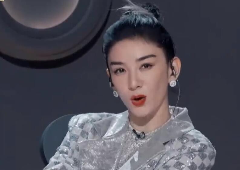 “一胖毁所有”的7位女星，怀孕前是窈窕淑女，怀孕后涨到190斤