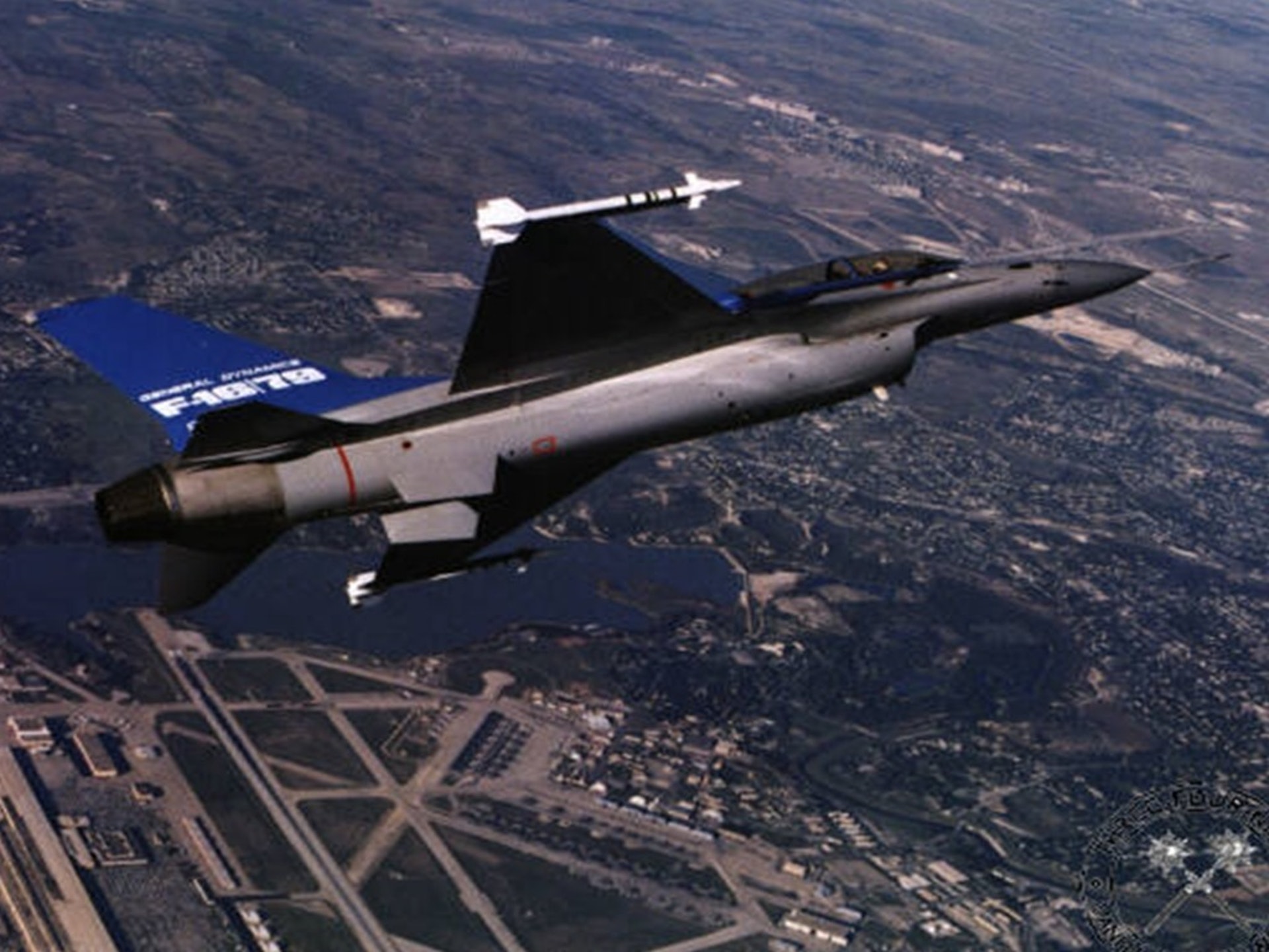 �й��վ������Ǿ�������������F16�ͻ�Ӱ��������10���Ժ�ճ���