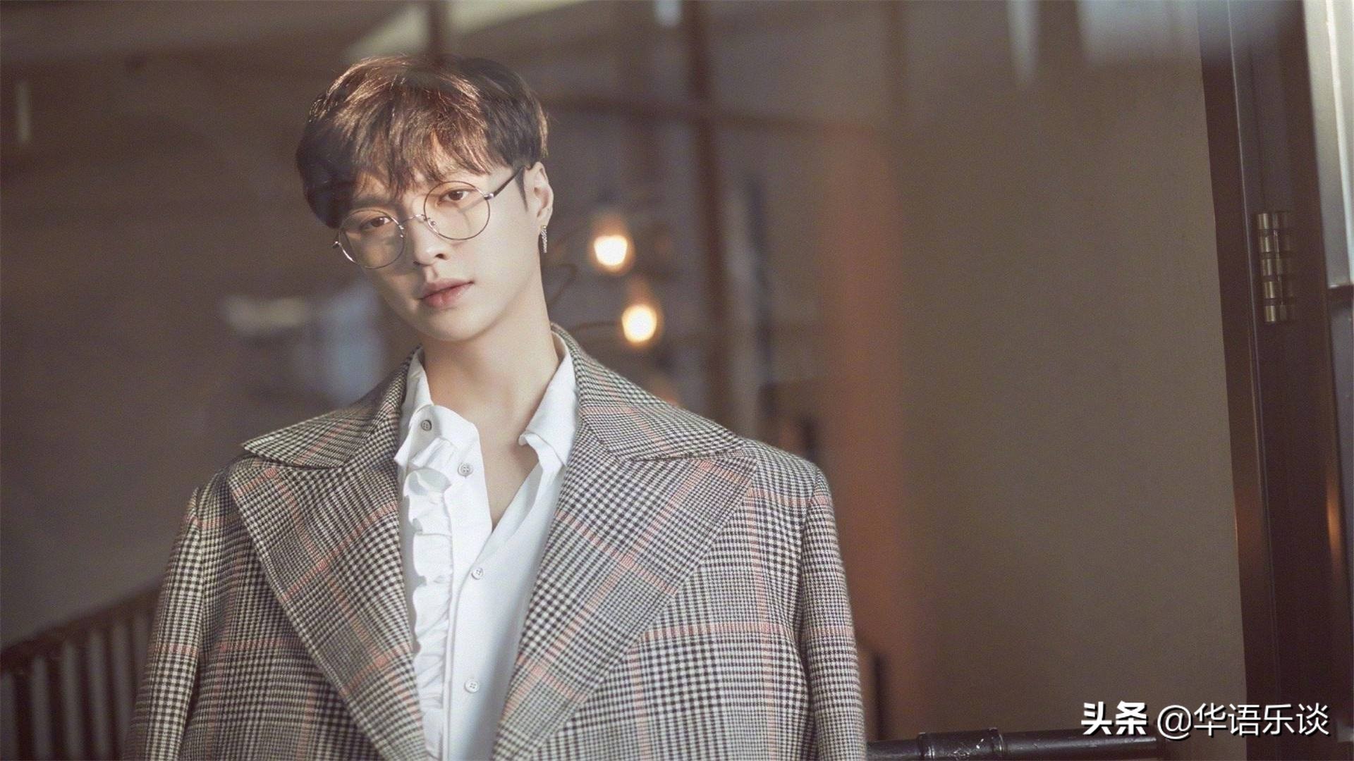 周杰伦总销量逼近2亿稳居第一！过亿的华语歌手仅8位