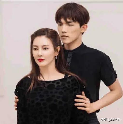 明明扮相普通，却各个扮演绝世美男，这七个男星凭什么？