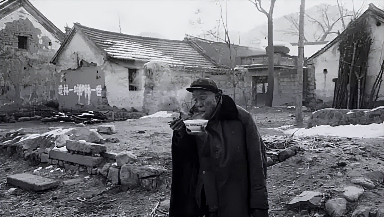 90年，江西高二女生帮助10岁陌生弟弟，27年后弟弟事业有成来报恩