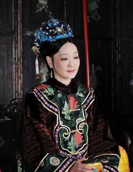 9个版本的东方不败，每一个都有特色，哪个最符合原著？