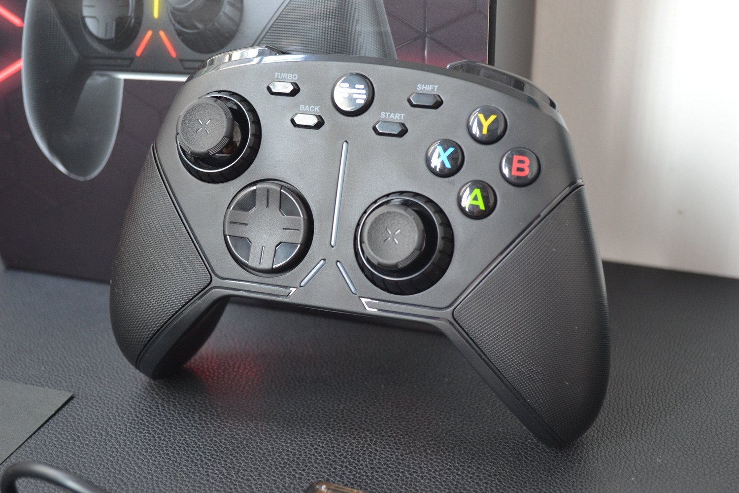 北通阿修罗3S游戏手柄，玩转新竞界