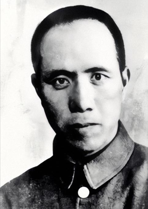 盘点新中国成立后,九位担任国家高干的国军高官,他们都是谁?