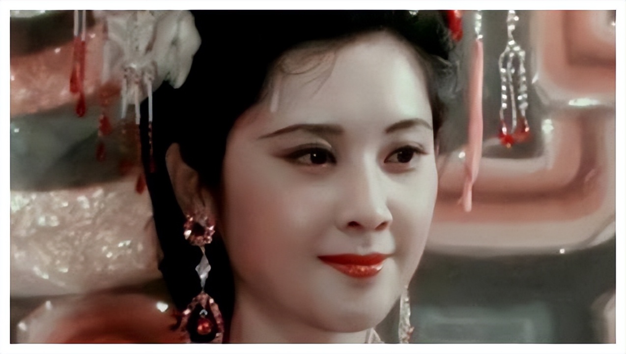 早期古装美女天花板，只服这9位，桃花眼，樱桃嘴，个个百里挑一