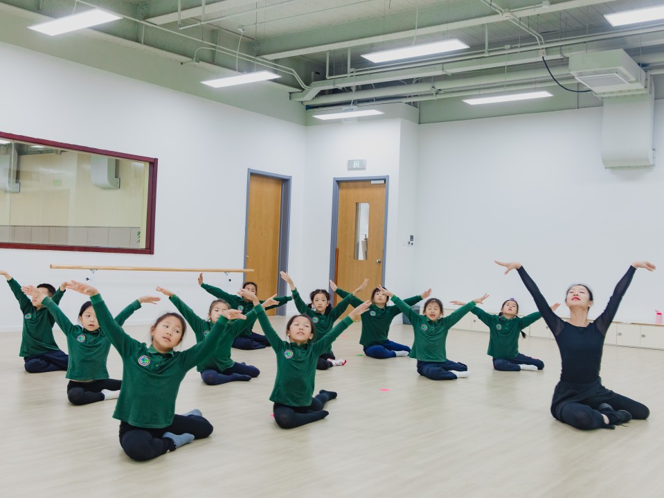 北京海淀“六小强”的娃们，为何扎堆去了这所私立学校？