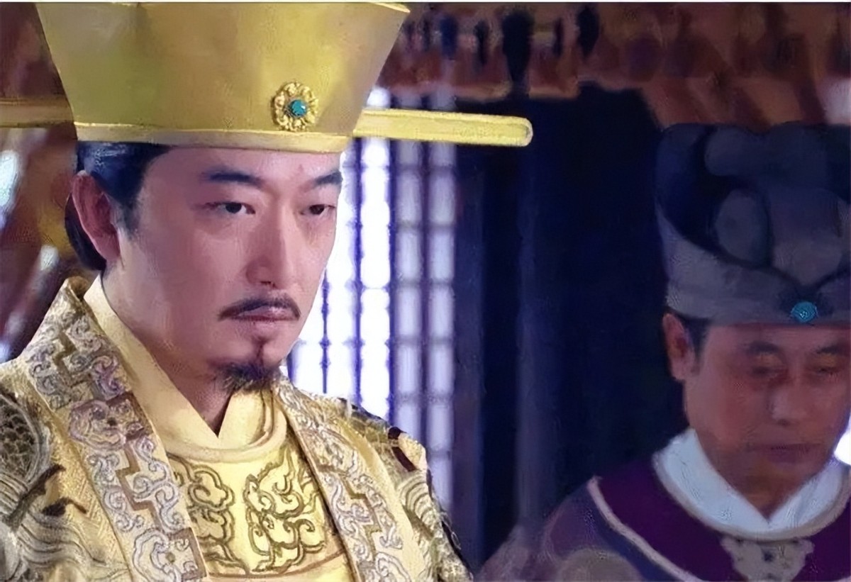 千年前，宋辽在这个村庄发生一场恶战；千年后，尸山被雨水冲出来