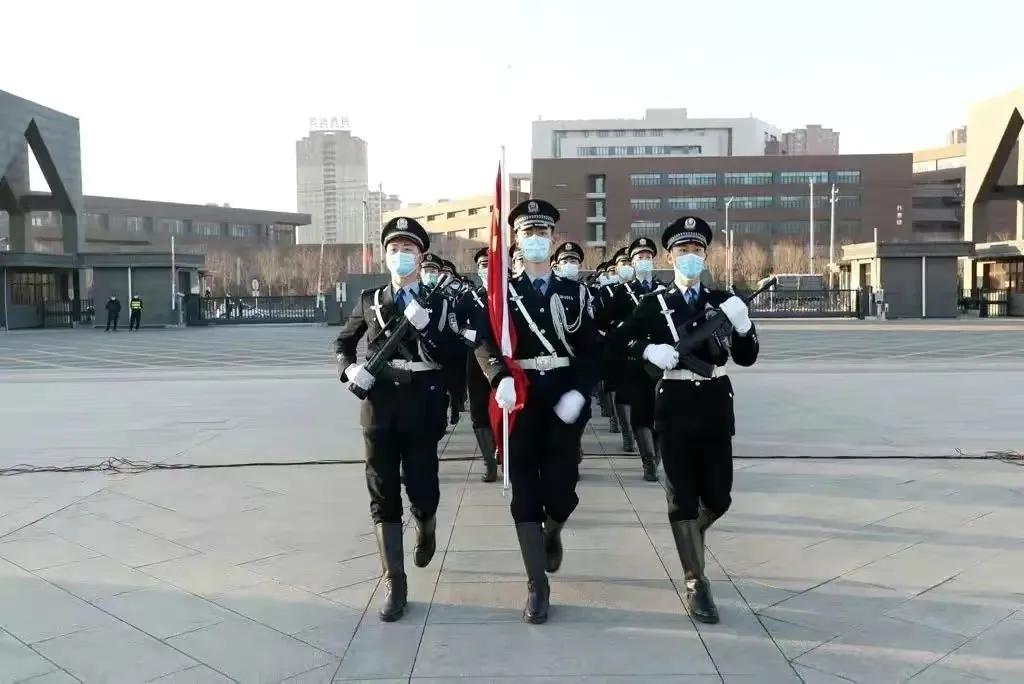 司法警校和公安警校有什么不同？考生该如何选择报考警校？