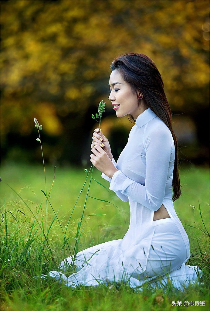 拍照不會擺姿勢？3句口訣拍好賞花人像照，手機攝影有技巧