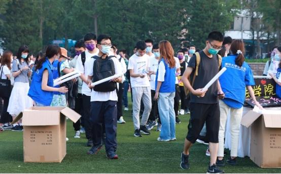 清华“外地生”的自白，北京学生和外省生差距大，必须面对现实