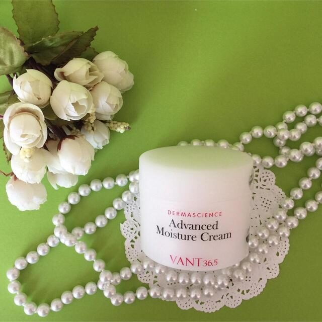 秋冬皮肤干燥只用水乳？不！试试这些面霜吧，超级补水完全不油腻