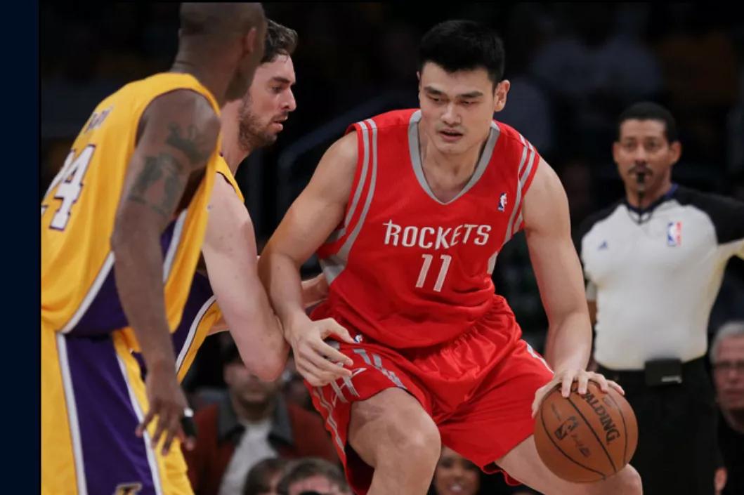 nba中哪些天才因为伤病(拥有巨星的天赋，没有巨星的身体，细数被伤病摧毁的NBA天才球员)