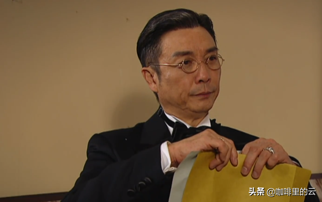 《名媛望族》：四个女人之中，钟卓万敬她最多，亦负她最深
