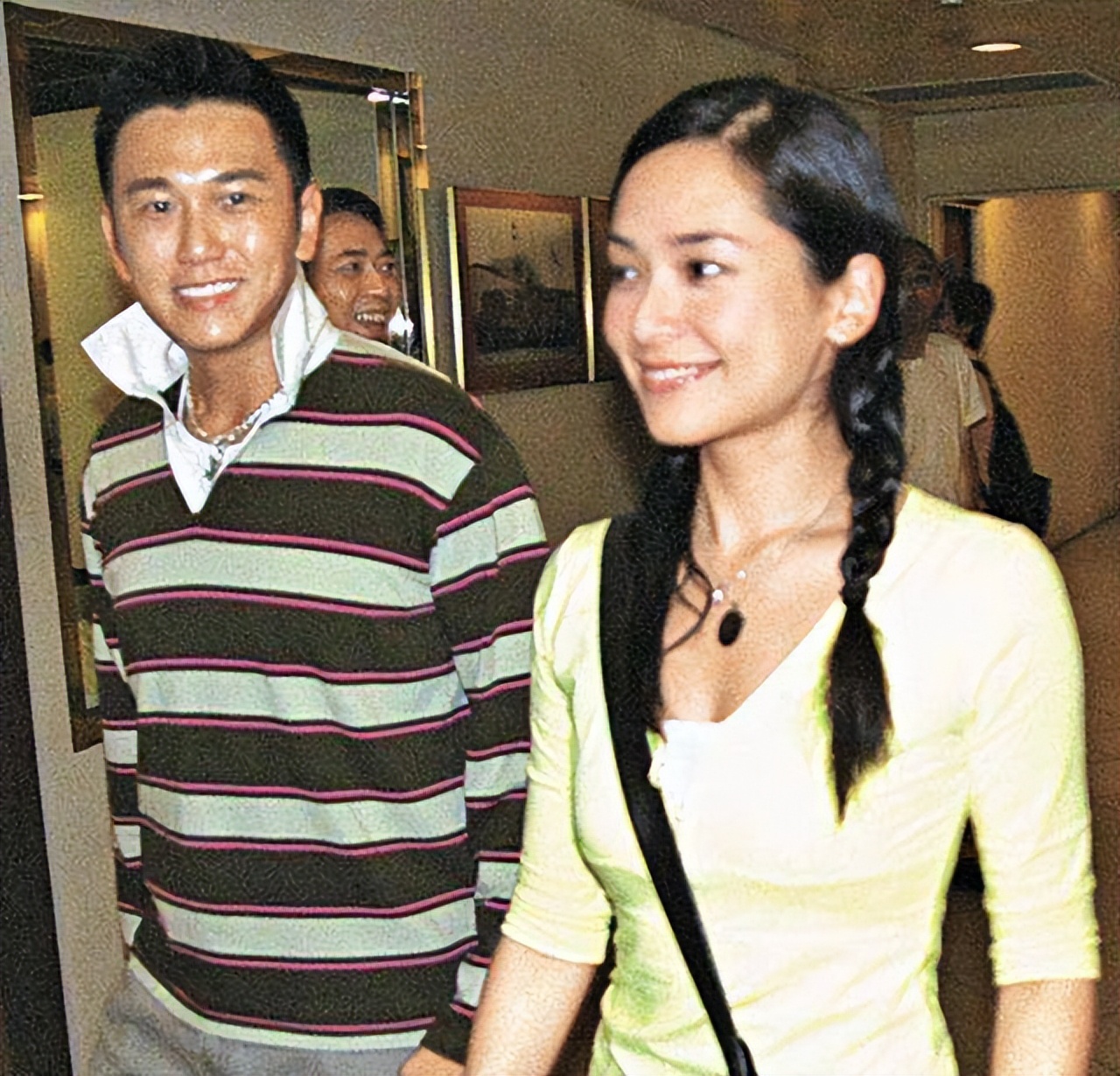 "瘟神"温兆伦:三婚两离,曾与郭羡妮恋爱,却向前任追讨青春费