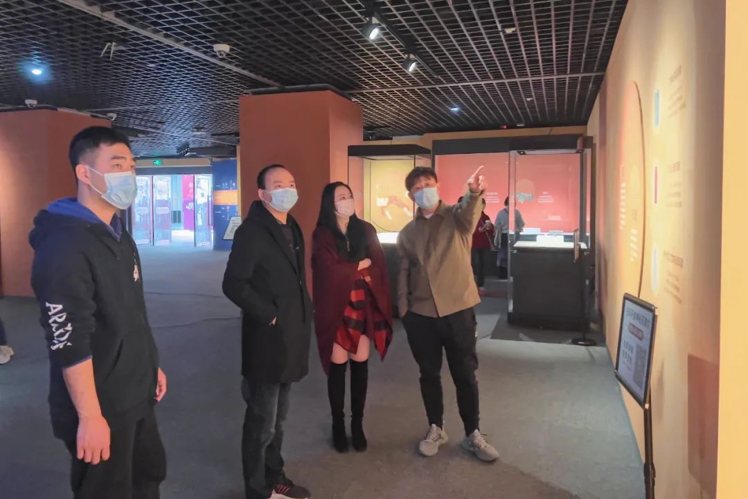 博達至成研學(xué)之旅，探秘四川博物院