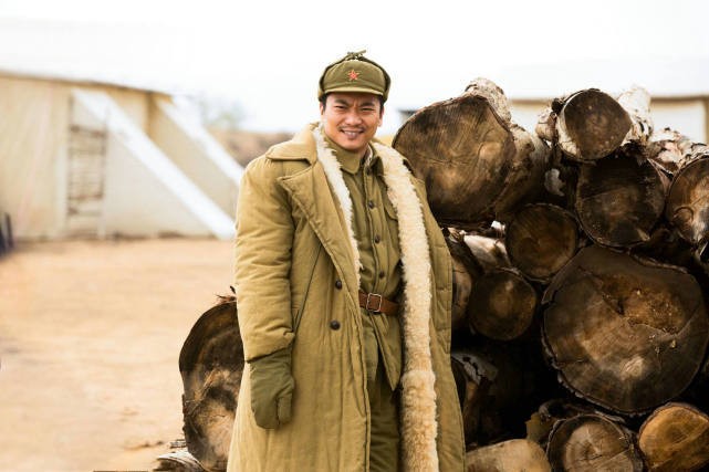 《人世间》有多牛？10位男配凭实力出圈，彻底告别戏比人红