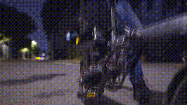 轮椅出行的诸多不便，一个选择便可统统解决