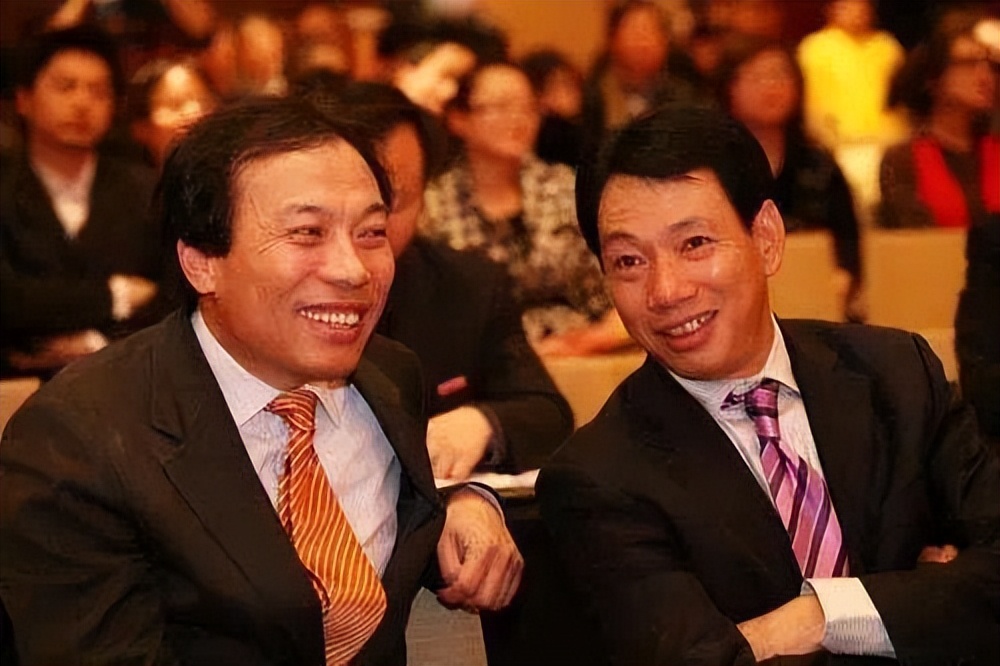 云南白药：昔日“白马股”跌落神坛，炒股亏了20亿