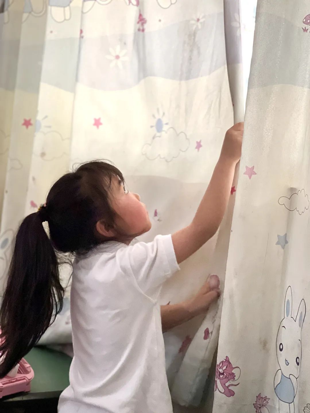 天府新区合江小学保障学生睡眠时间，促进身心健康，提高学习效率